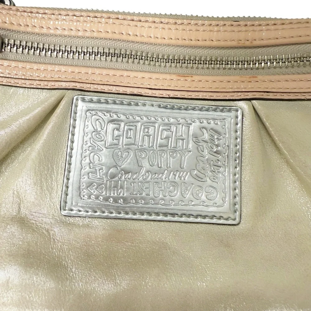 Coach Poppy Y2K‎ Wristlet